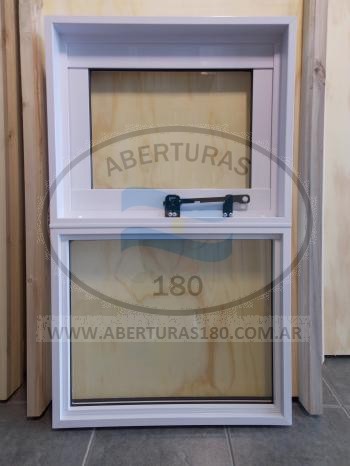 Ventana modena con vidrio 4 mm 1.80 x 2.00.