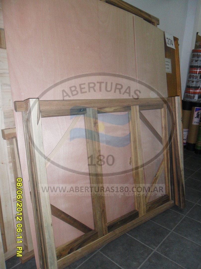 Ventana 1.50 x 1.10 guia barrio hoja laurel marco duro.